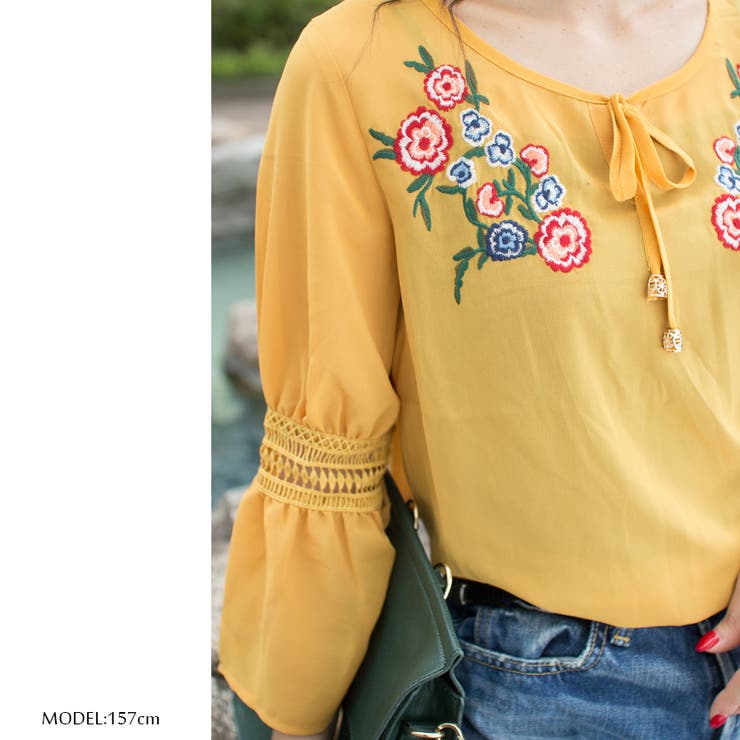 お花刺繍ブラウス 97303804b.jpg