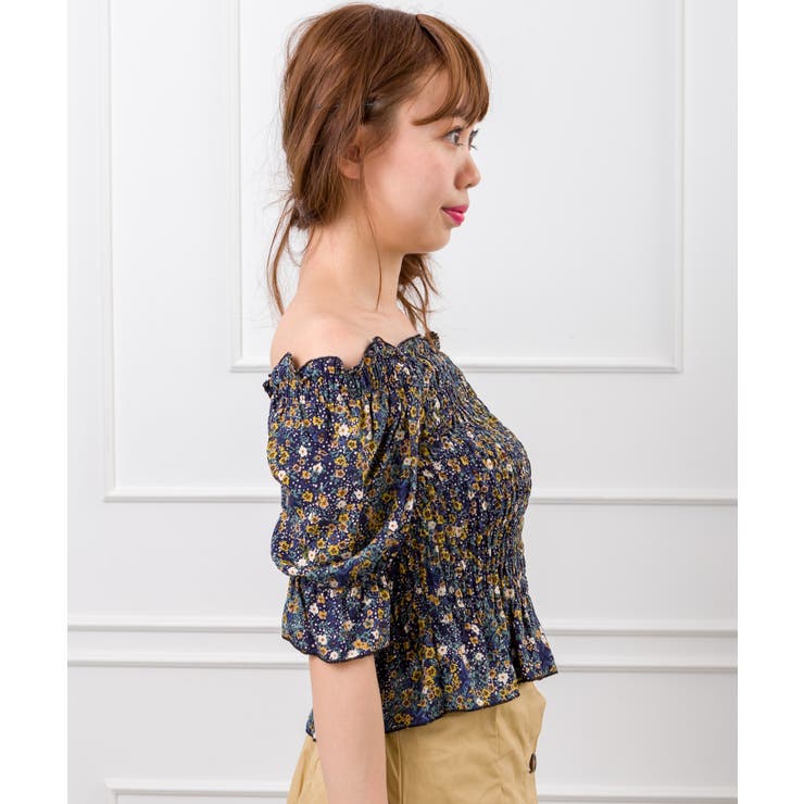 ドット花柄シャーリング5分袖TOPS[品番：SPRW0004221]｜SpRay 
