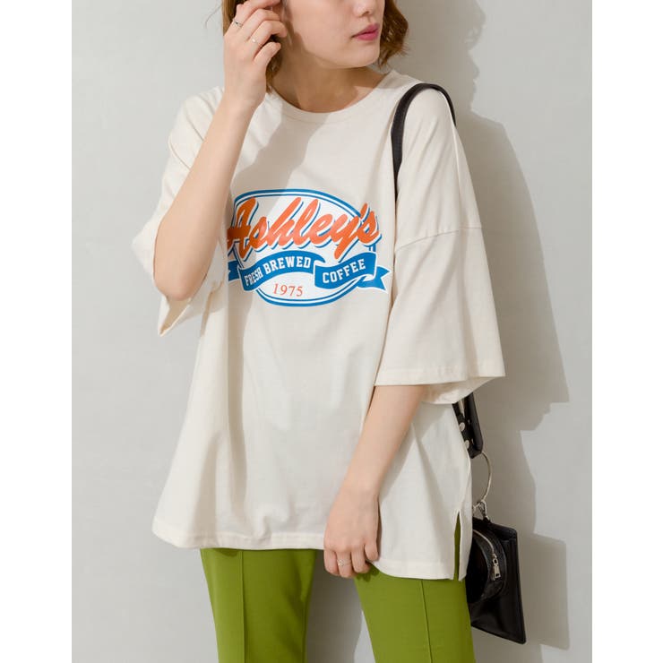 オーバルロゴプリントＴシャツ[品番：SPRW0009094]｜SpRay（スプレイ）のレディースファッション通販｜SHOPLIST（ショップリスト）