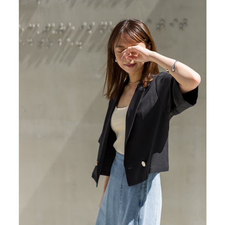 Chaco closet（チャコ クローゼット）の「ダブルクロス金ボタン
