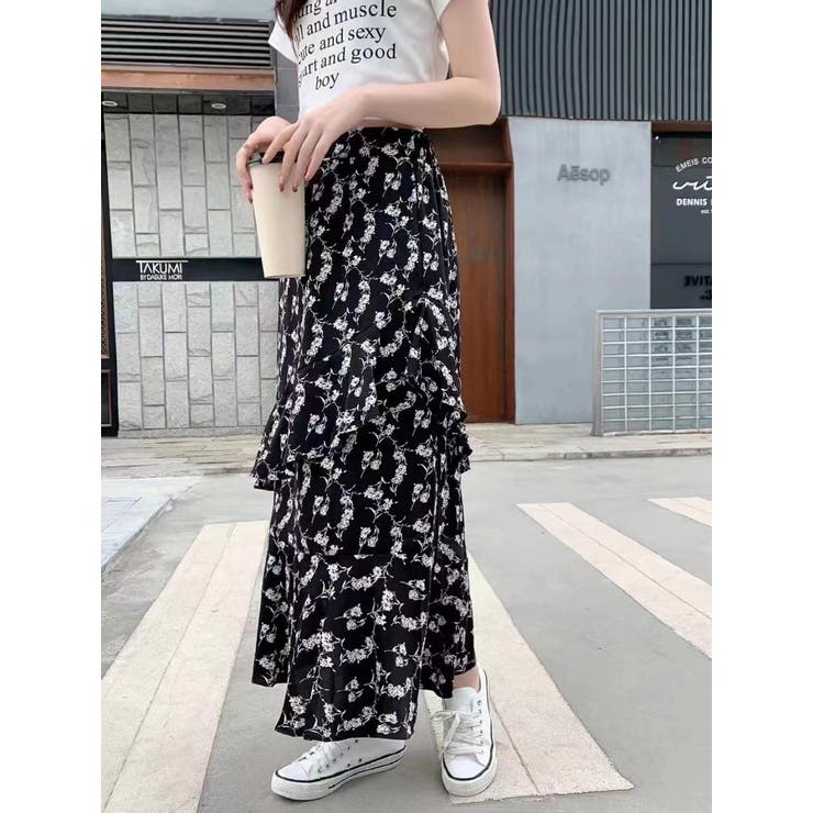 ブラック | 花柄フリルロングスカート | SpRay