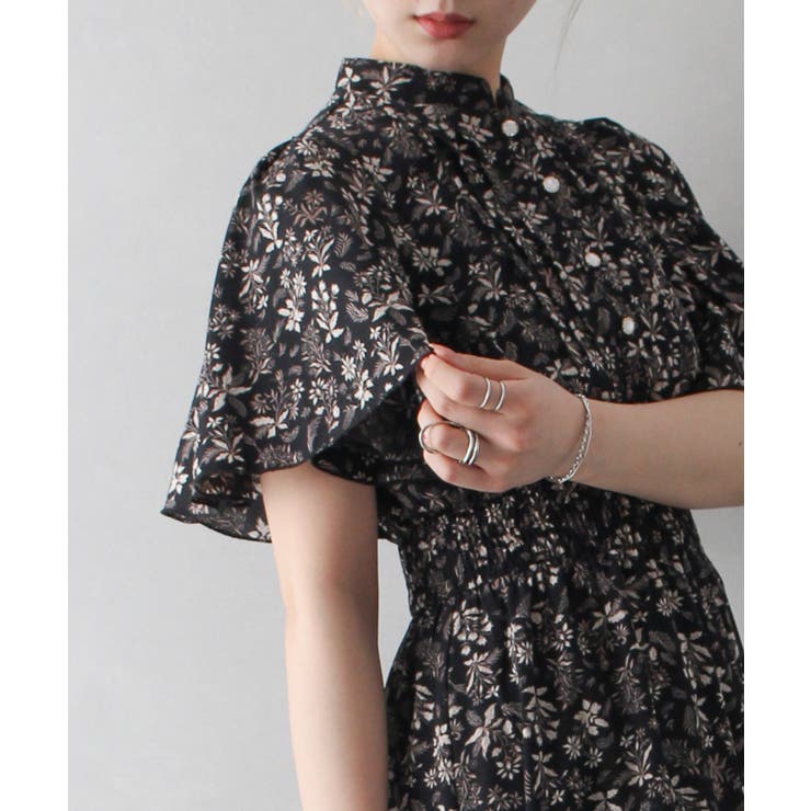 花柄ピンタックショートスリーブワンピース[品番：SPRW0010080]｜SpRay  