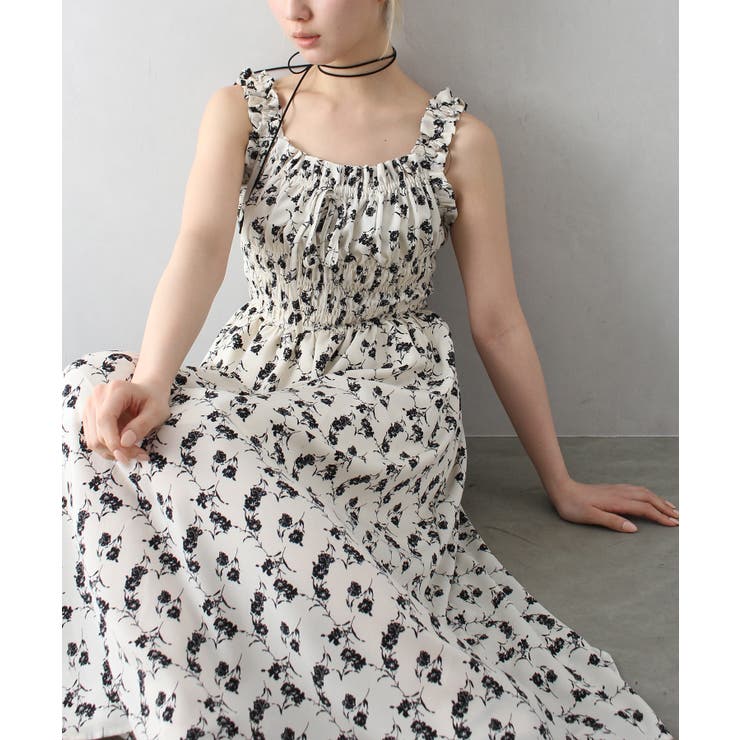 花柄シャ－リング ワンピース[品番：SPRW0010518]｜SpRay（スプレイ