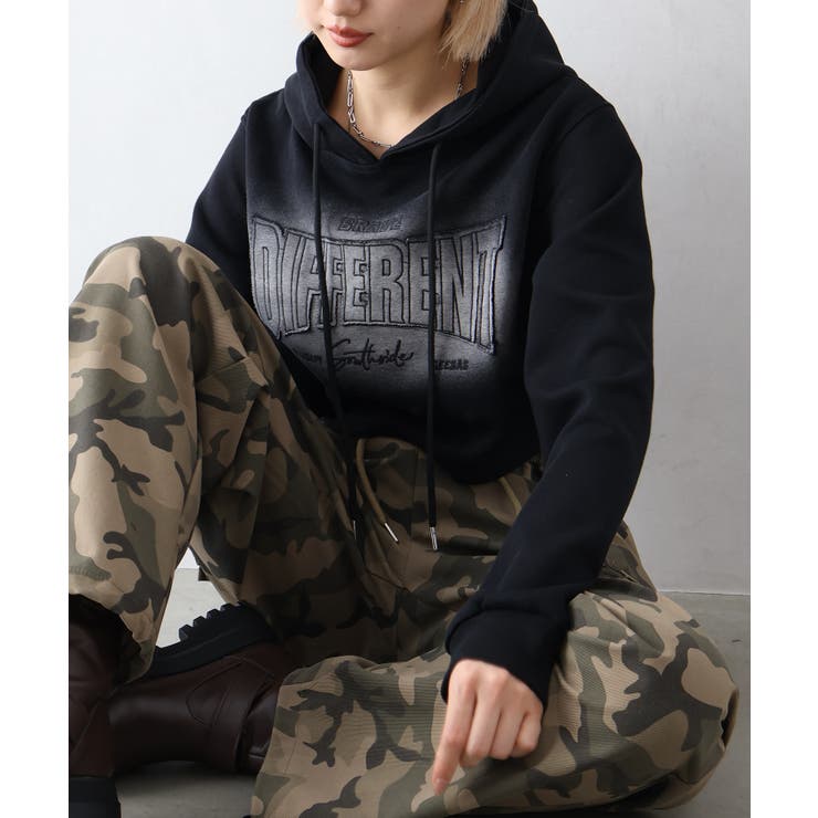 ロゴ貼付けクロップドパーカー | SpRay | 詳細画像11 