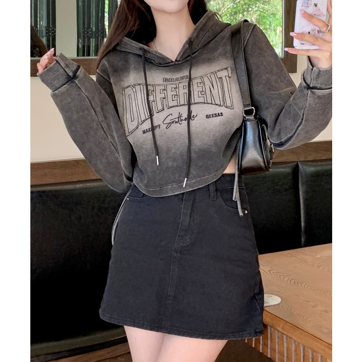 ロゴ貼付けクロップドパーカー | SpRay | 詳細画像3 