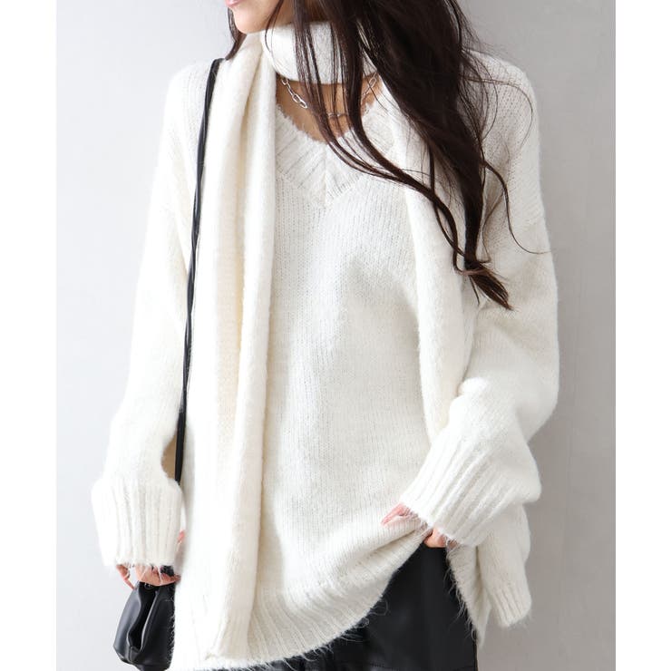 オフホワイト | マフラー付BIGニット | SpRay