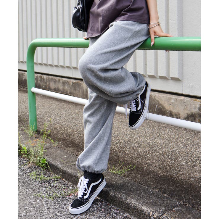 スタッズ付スウェットパンツ[品番：SPRW0010998]｜SpRay（スプレイ