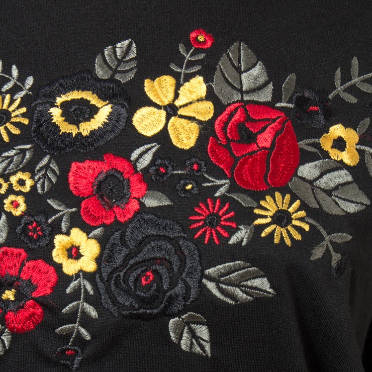胸花刺繍プルオーバー[品番：SPRW0002214]｜SpRay（スプレイ