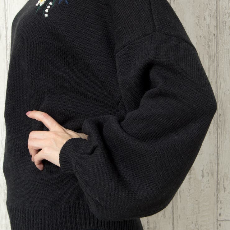 マイストラーダ アルページュ 袖刺繍　ニット　38 ネイビー 10%OFF告知 │【公式通販】Arpege story（アルページュストーリー）