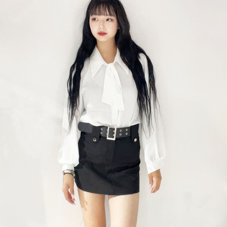 ホワイトタイトドレス ベルト付きミニスカート マイクロ ミニ スカート タイト ベルト付 コットン白 艶ベルト