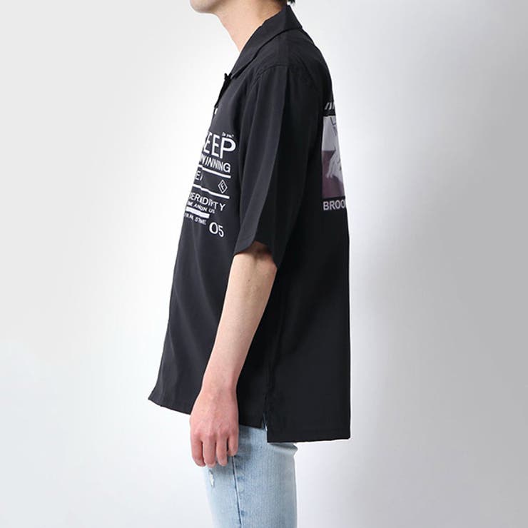 半袖デコレーションシャツのサイド
