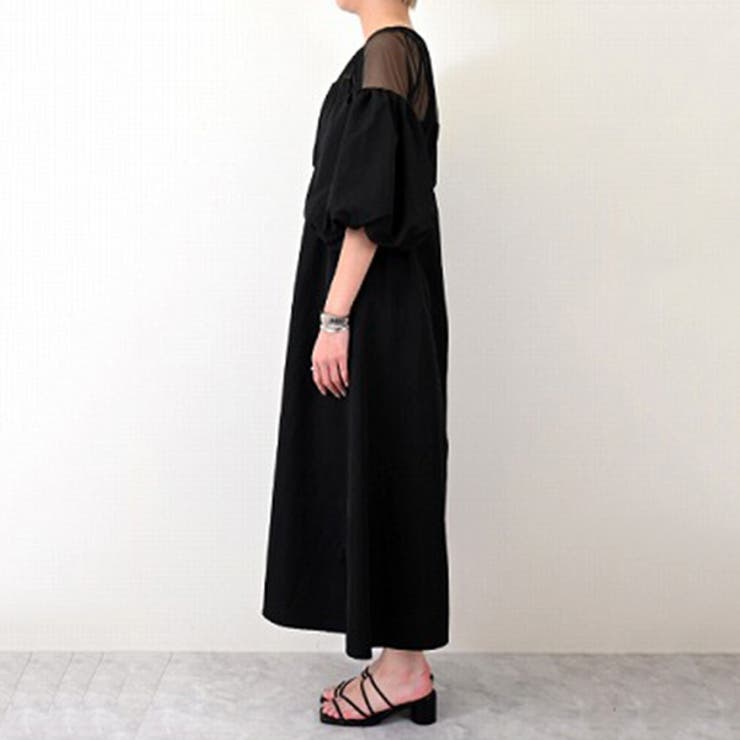 TNタフタ×チュールドッキングワンピースのサイド