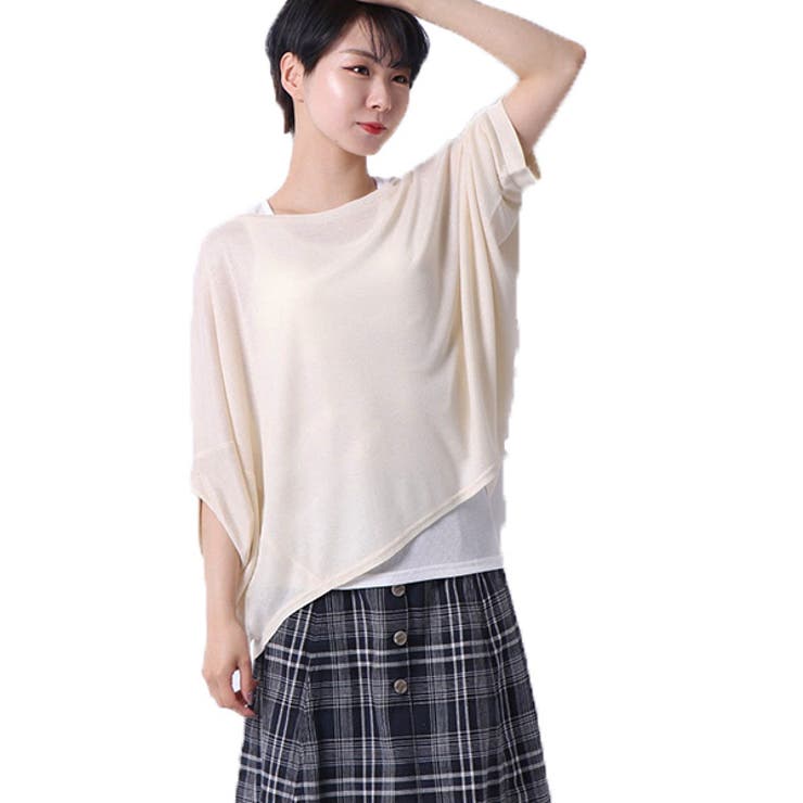 インナー付きトップスのベージュ×オフ