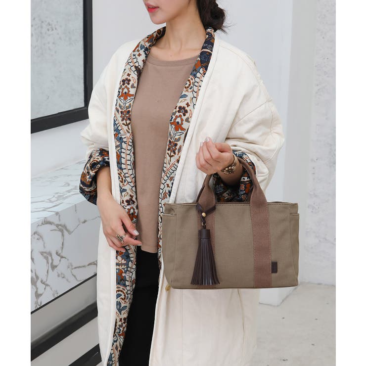 Ungrid アングリッド タッセル 多仕切り帆布バッグ 品番 Stcw Style Code スタイルコード のレディースファッション通販 Shoplist ショップリスト Ungrid アングリッド タッセル 多仕切り帆布バッグ 品番 Stcw Style Code スタイルコード のレディースファッション通販 Shoplist ショップリスト