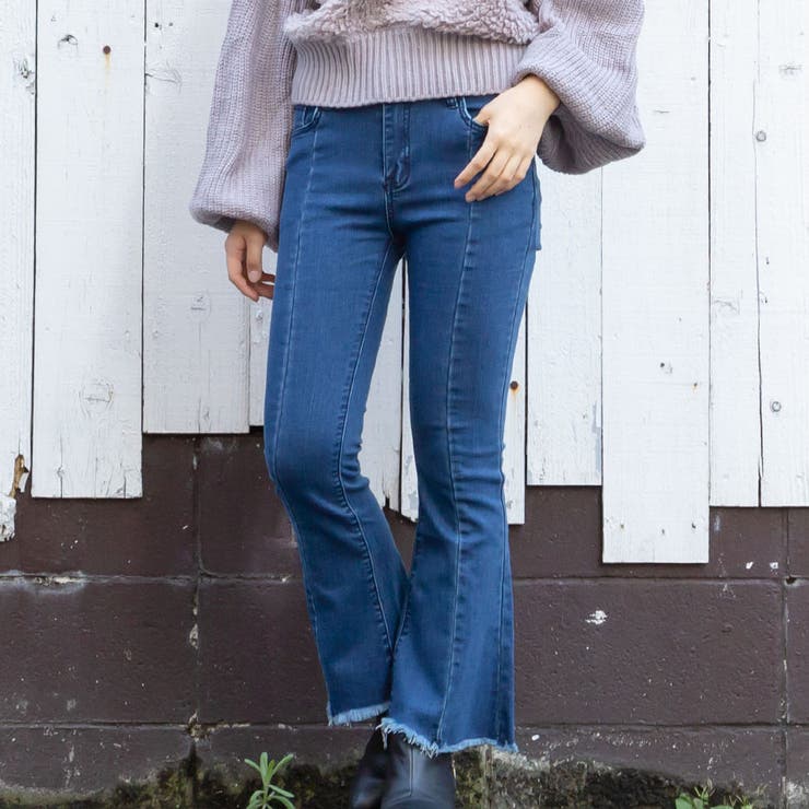 BLUE | センタープレス入フレアパンツ | TAXI 