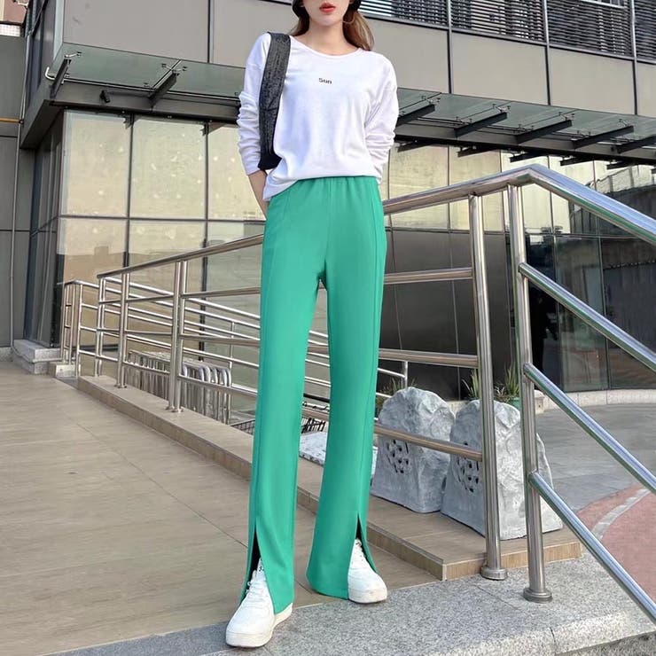 23区　ゴルフ フレアパンツ ミントグリーン　新品　タグ付き　スポーツウェア スリット入り フレアパンツ 美脚[品番：TAXW0001251]｜TAXI （タクシー