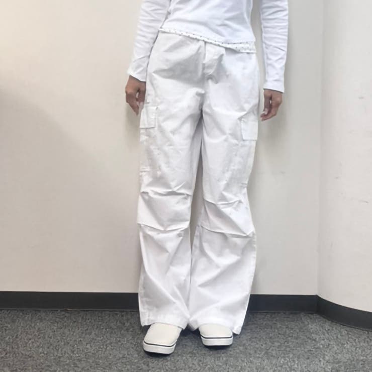 WHITE | 裾タック入りサイドポケット付カーゴパンツ | TAXI 