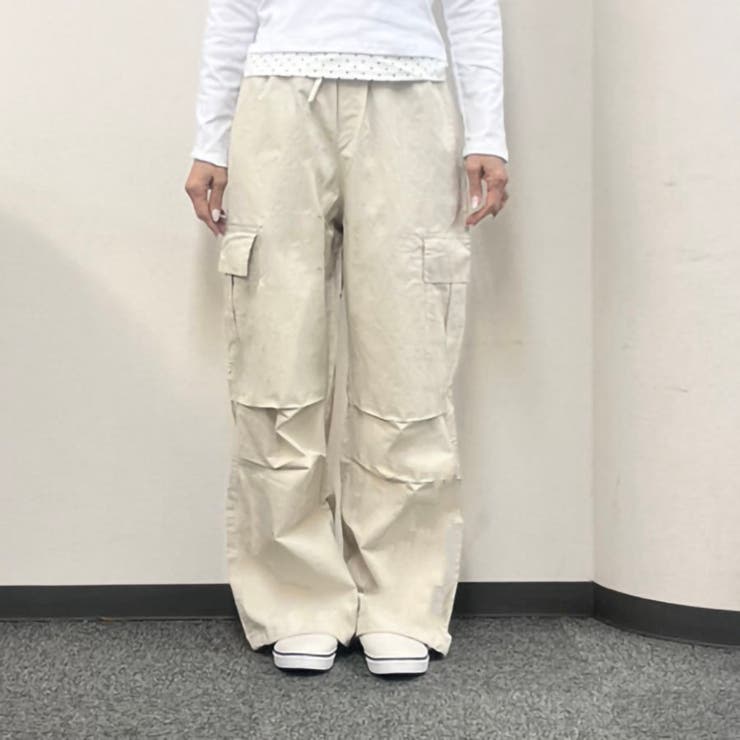 IVORY | 裾タック入りサイドポケット付カーゴパンツ | TAXI 