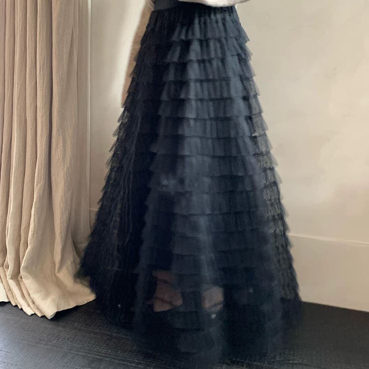 BLACK | ドットチュールティアードロングスカート | TAXI 