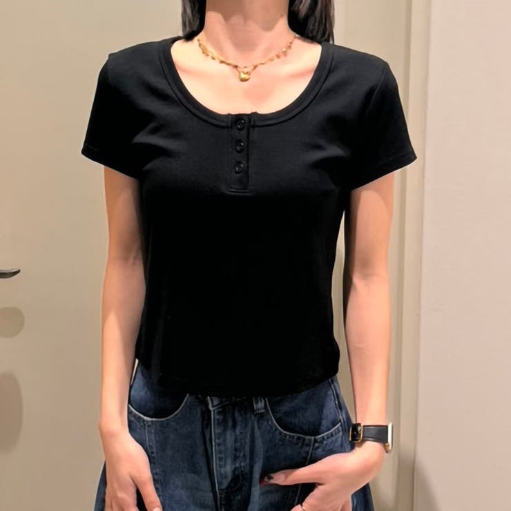 BLACK | ヘンリーネック半袖ミニTシャツ | TAXI 