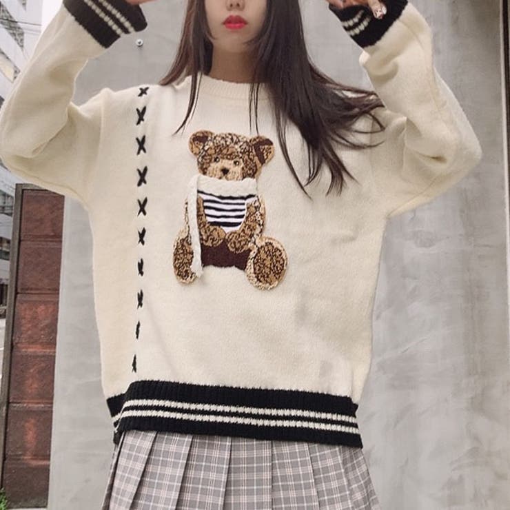 にくまんページ♡⃜ くまワッペン付きニット[品番：TAXW0002473]｜TAXI （タクシー