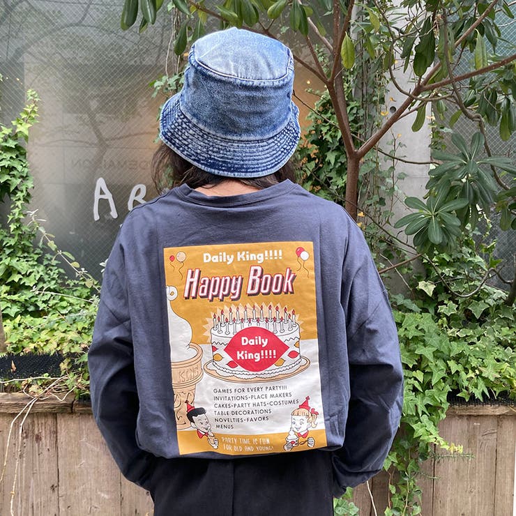 BLACK | HAPPY BOXプリント前後差ロンT | TAXI 