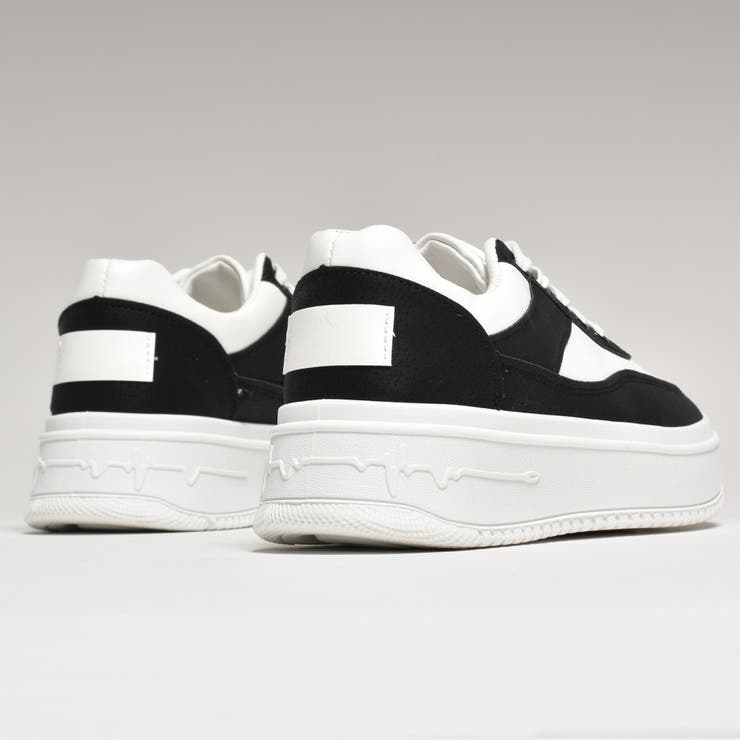 ★韓国人気★ワッキーロースニーカー SE シルバー S-LEROJI ZIP LOW W（WOMEN）: ロートップスニーカー