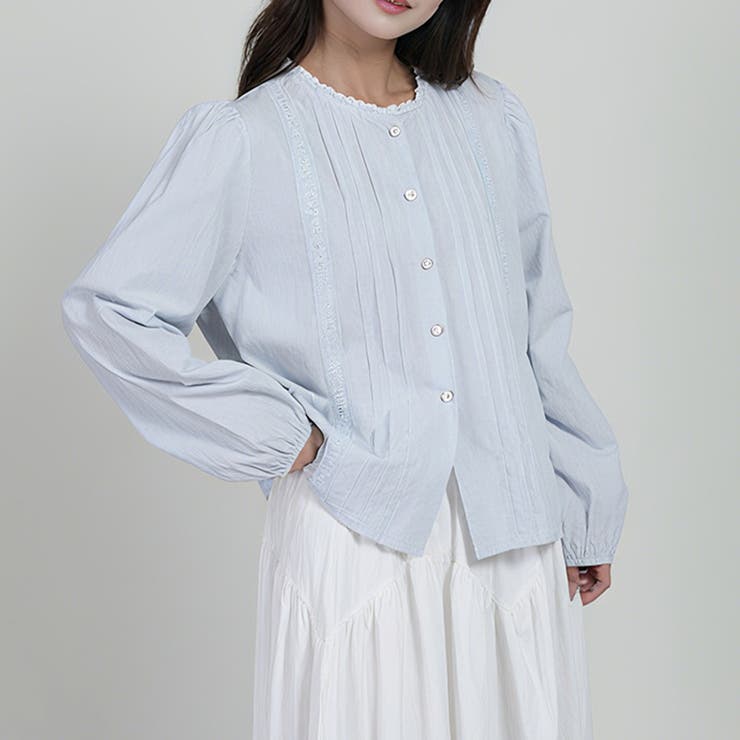 BLUE | ナチュラル可愛いレースピンタックブラウス｜上品パールボタン 長袖コットンシャツ | Tannsu Dance
