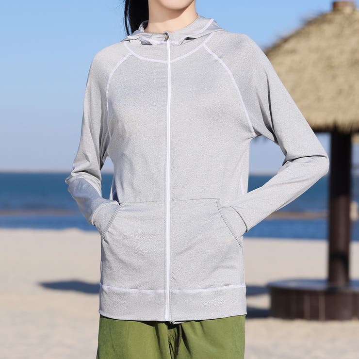 ライトグレー×ホワイトライン | 【紫外線カット率97 6％】ラッシュガード 長袖 | teddyshop