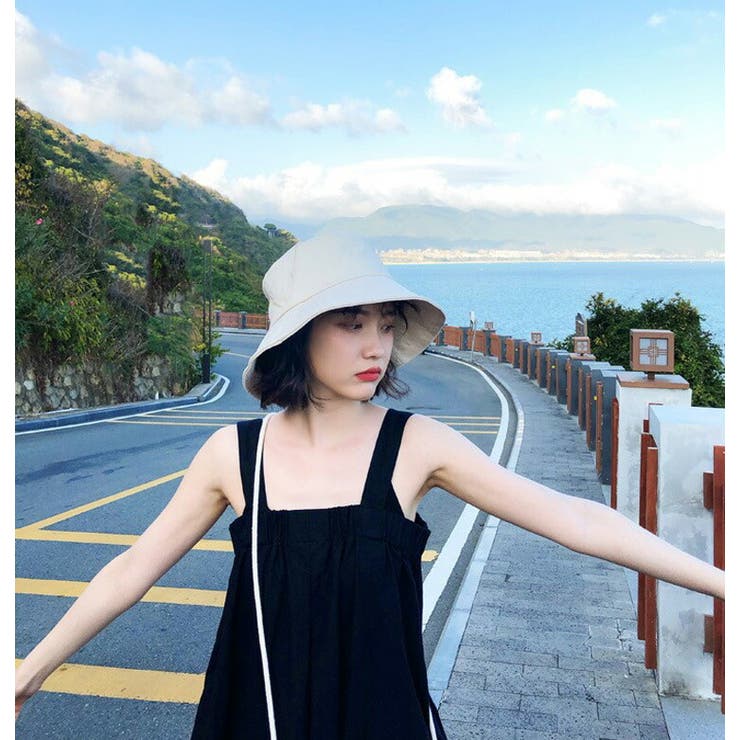 バケットハットレディース春夏秋おしゃれかわいい黒白つば広UV対策紫外線対策日焼け防止あご紐ドローコード調節自転車飛ばない折りたたみコンパクト小顔効果無地シンプル普段使いお出かけ散歩旅行キャンプレジャーアウトドアスポーツ登山