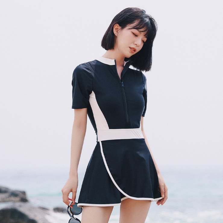 フィットネス水着レディースセパレート体型カバー水着ママ水着大きいサイズ3L4L5L6Lかわいい女性用レイヤード風ショートパンツ水泳帽ラッシュガード3点上下セット無地パッド付小胸盛れる黒ボタニカルオトナ女子ママ水着ぽっちゃり露出控えめ