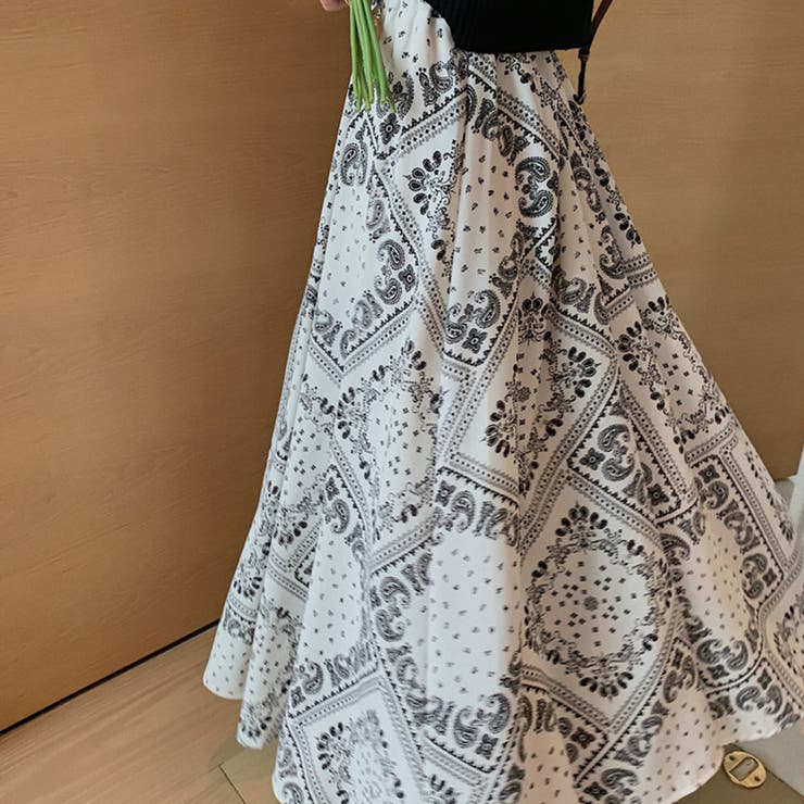 【ETRO】ペイズリー柄のティアードコットン マキシスカート マキシ L ETRO(エトロ) スカート(レディース) - 海外通販のBUYMA