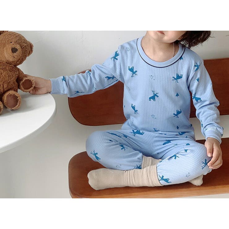 キッズルームウェアパジャマ男の子女の子総柄長袖薄手上下セットトップスパンツ2点セット部屋着寝巻き子供用花柄恐竜トナカイシロクマおしゃれかわいい通気性カジュアルシンプル110120130140150160ウエストゴムお泊り会春秋