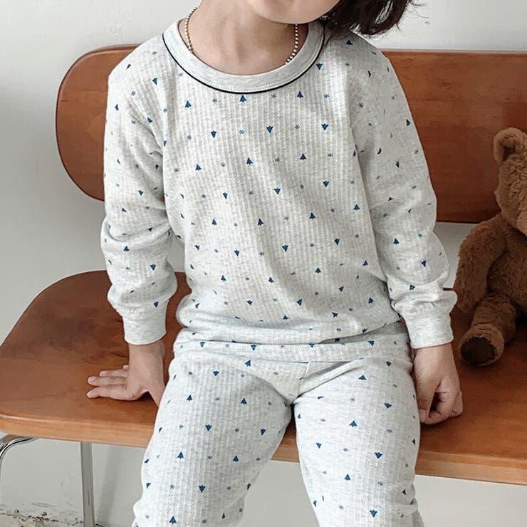 キッズルームウェアパジャマ男の子女の子総柄長袖薄手上下セットトップスパンツ2点セット部屋着寝巻き子供用花柄恐竜トナカイシロクマおしゃれかわいい通気性カジュアルシンプル110120130140150160ウエストゴムお泊り会春秋