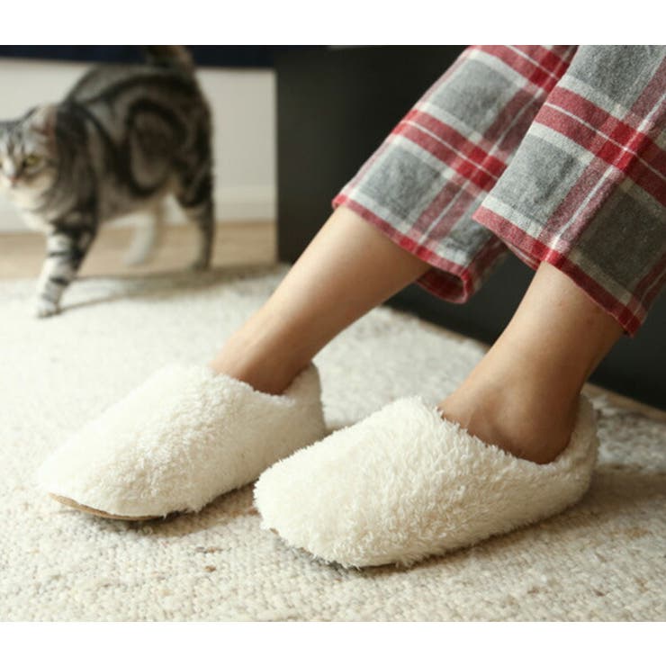 【クーポンの利用で半額以下】ルームシューズもこもこかわいいレディースメンズユニセックスあったか冬スリッパ防寒寒さ対策ボアフェイクファー痛くなりにくいスウェード調ソール洗える手洗い22.0cm23.0cm23.5cm24.5cm25.0cm26.0cm26.5cm27.0cm