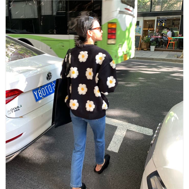 花柄ニットジャケット アウターモノトーン ゆったり韓国 g4985 ニット セーター 花柄[品番：TY000006017]｜teddyshop（テディー