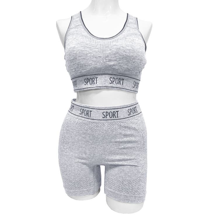 Alphalete スポーツブラ＆ショートパンツセット Alphalete スポーツブラ＆ショートパンツセット セットアップ