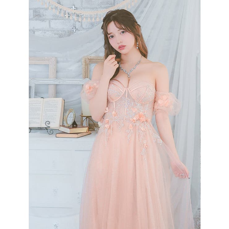 フラワーモチーフコルセット×ボリュームチュールベアフレアロング