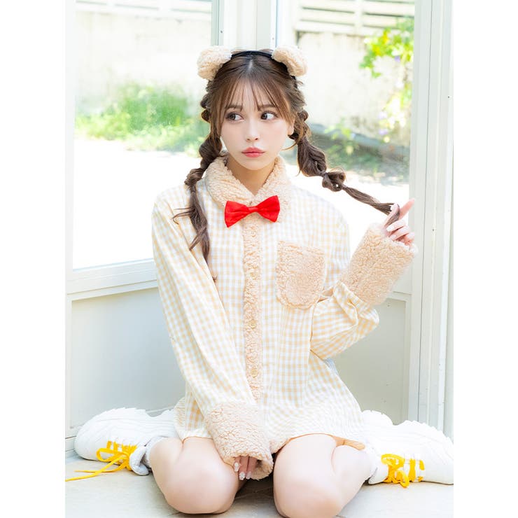チェックシャツ×ふわもこテディベアガールコスチューム
