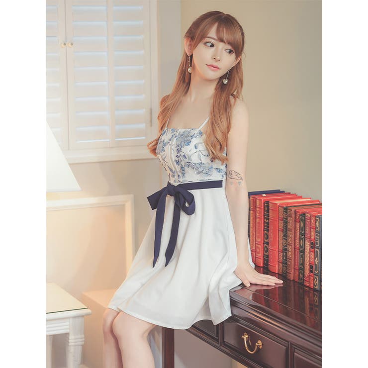 【関税込】DVF ★軽やかレースが華やぐ★レースミニドレス フラワーレースハーフジップAラインミニドレス ガーリードレス