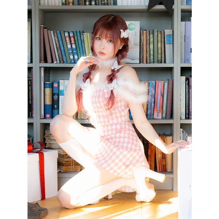 ギンガムチェック×ふわもこファーのチョーカー付きクリスマスコスプレセット | Tika | 詳細画像4 