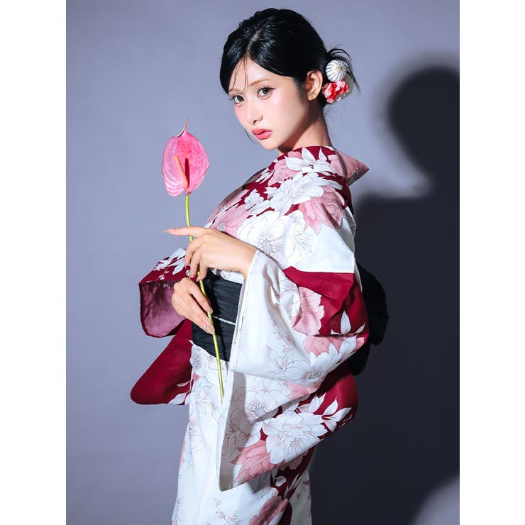 Tika 大輪ニュアンスフラワー縦切り替え浴衣2点セット 浴衣[品番