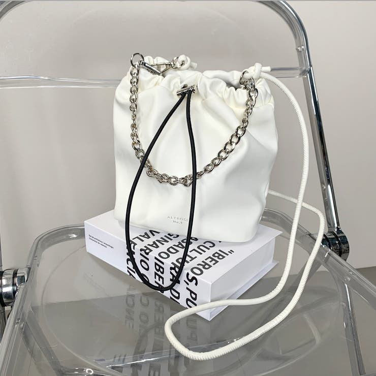 アイボリー | チェーン巾着2WAYショルダーバッグ | non-hedge 