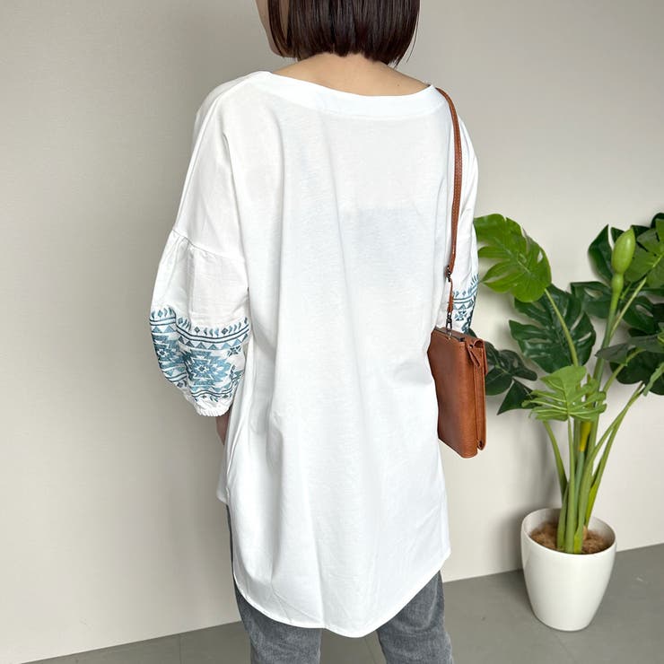 袖刺繍チュニック[品番：NHGW0003434]｜non-hedge （ノンヘッジ
