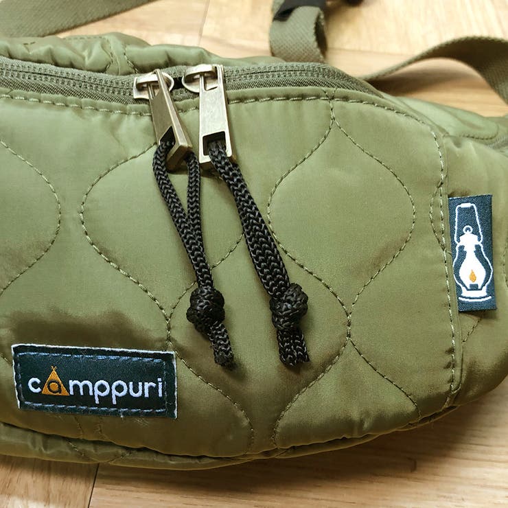 US三軒茶屋 ミリタリー　グリーンキルティング ボディバッグ US 三軒茶屋 'Customized US Military/M-65 Quilted Liner Body