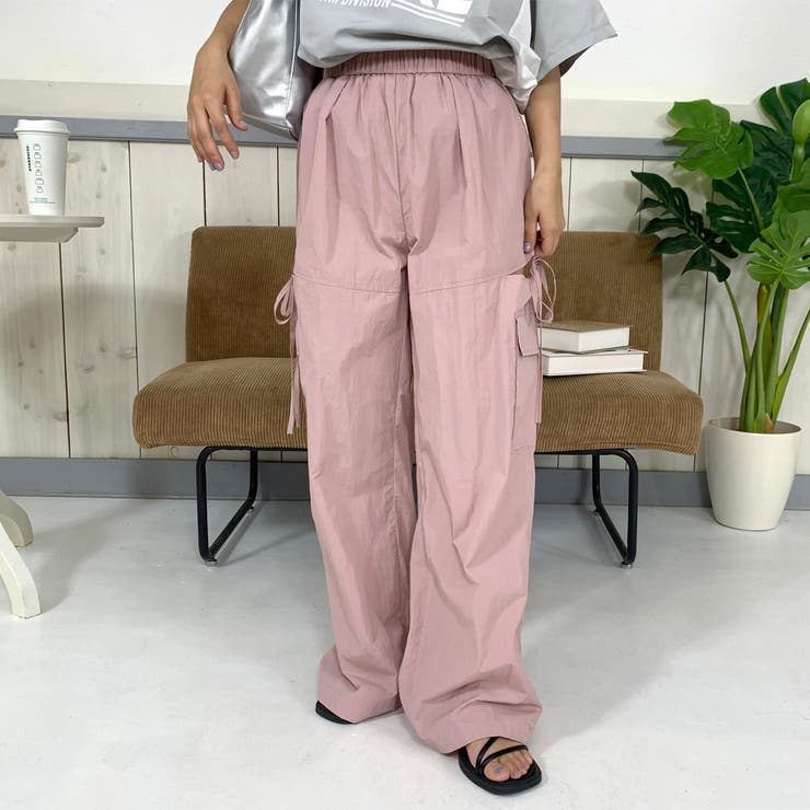 未使用☆TOCCA春パンツ　薄いピンク　SIZE2 カーゴパンツ リボン付き カーゴポケット カーゴ ワイドパンツ