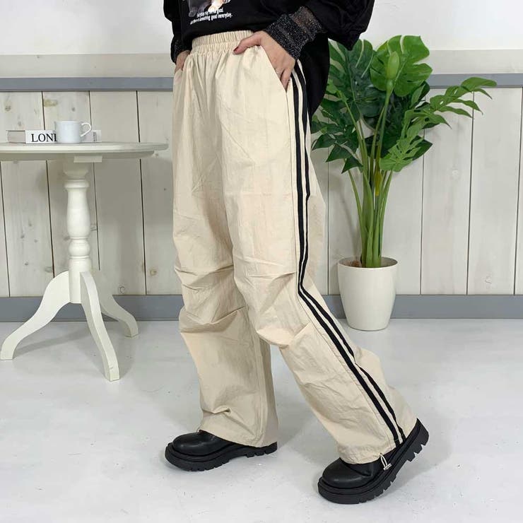 パンツ Herno Ivory Nylon Pant Herno technical stretch fabric trousers for men