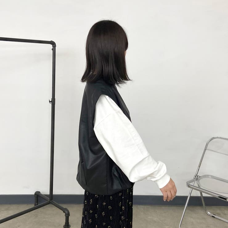 ノーカラー合成皮革ベスト | non-hedge  | 詳細画像4 