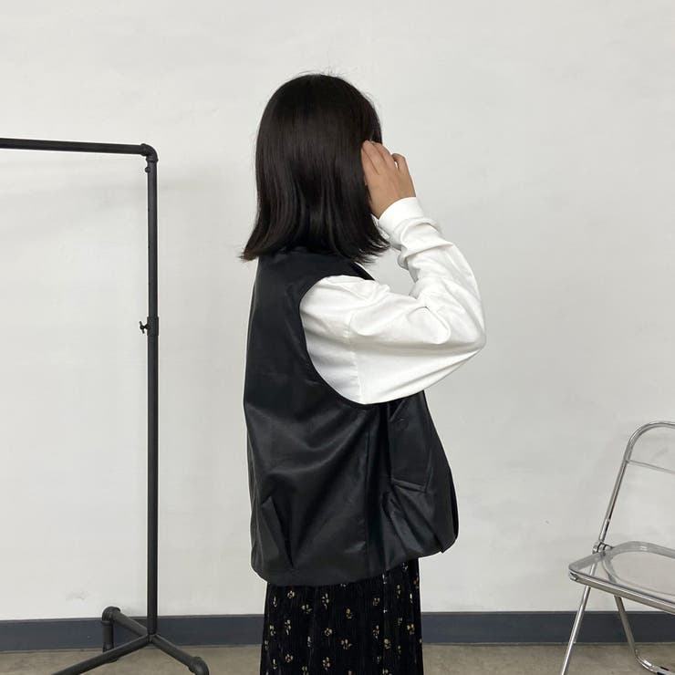 ノーカラー合成皮革ベスト | non-hedge  | 詳細画像5 