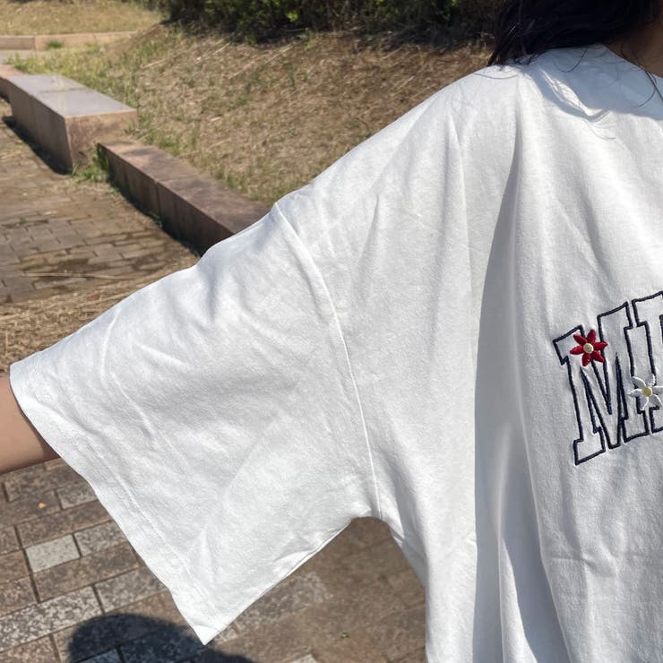 カレッジロゴ花刺繍BIGTシャツ | non-hedge  | 詳細画像17 